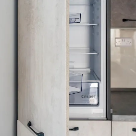 Appartement 2 Bedroom 3 Min Away From Airport *